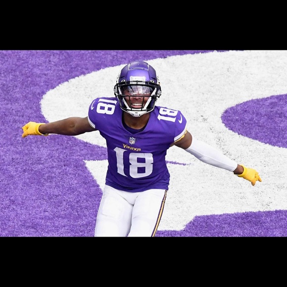 Meet your Posher, Travis - Picture 1 of 1